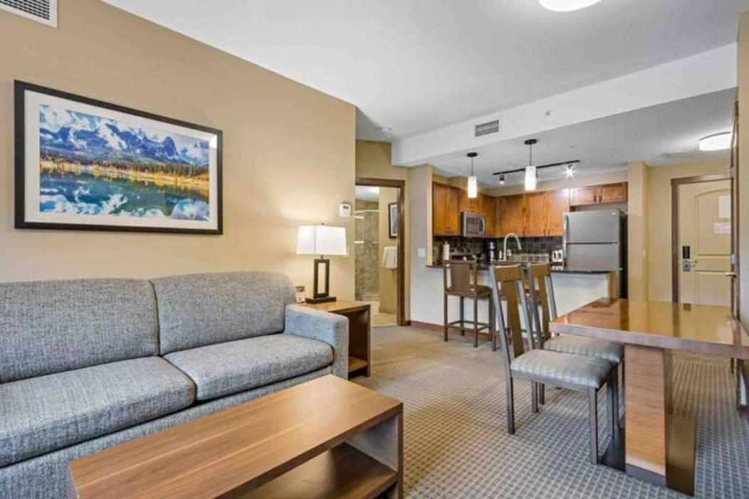 Falcon Crest Lodge 1 Bedroom Condo With Gym & Hot-Tubs & Mountain View Canmore Esterno foto
