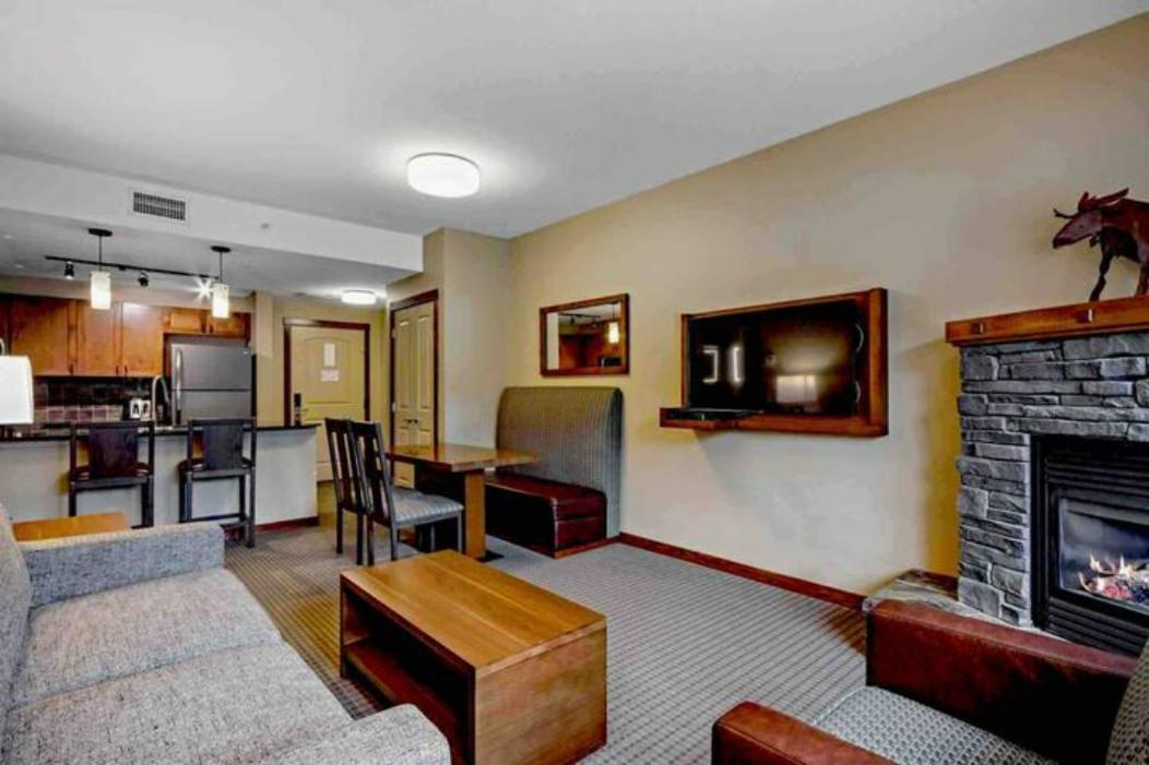 Falcon Crest Lodge 1 Bedroom Condo With Gym & Hot-Tubs & Mountain View Canmore Esterno foto