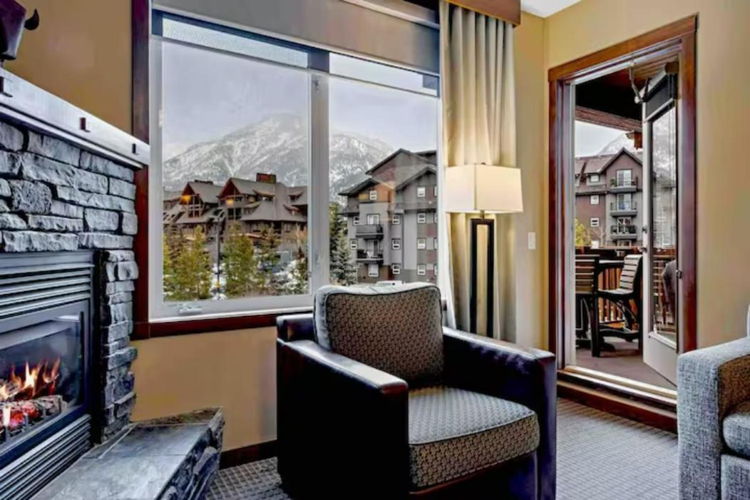 Falcon Crest Lodge 1 Bedroom Condo With Gym & Hot-Tubs & Mountain View Canmore Esterno foto
