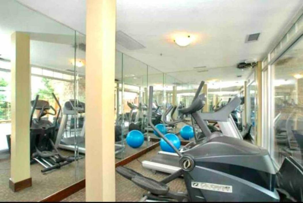 Falcon Crest Lodge 1 Bedroom Condo With Gym & Hot-Tubs & Mountain View Canmore Esterno foto