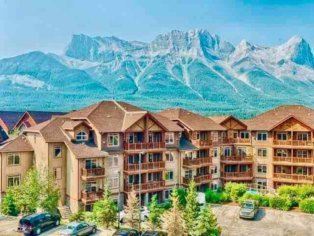 Falcon Crest Lodge 1 Bedroom Condo With Gym & Hot-Tubs & Mountain View Canmore Esterno foto